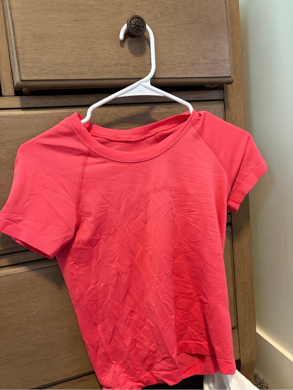 lululemon athletica Coral Short Sleeve Active Tee